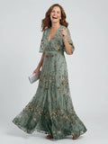 Halter Neck Floral Maxi Dress with Flowing Midi Length