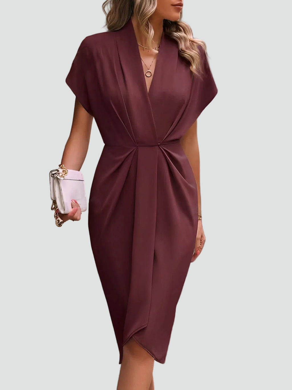 Chic Midi Wrap Dress with V-Neckline and Defined Waist