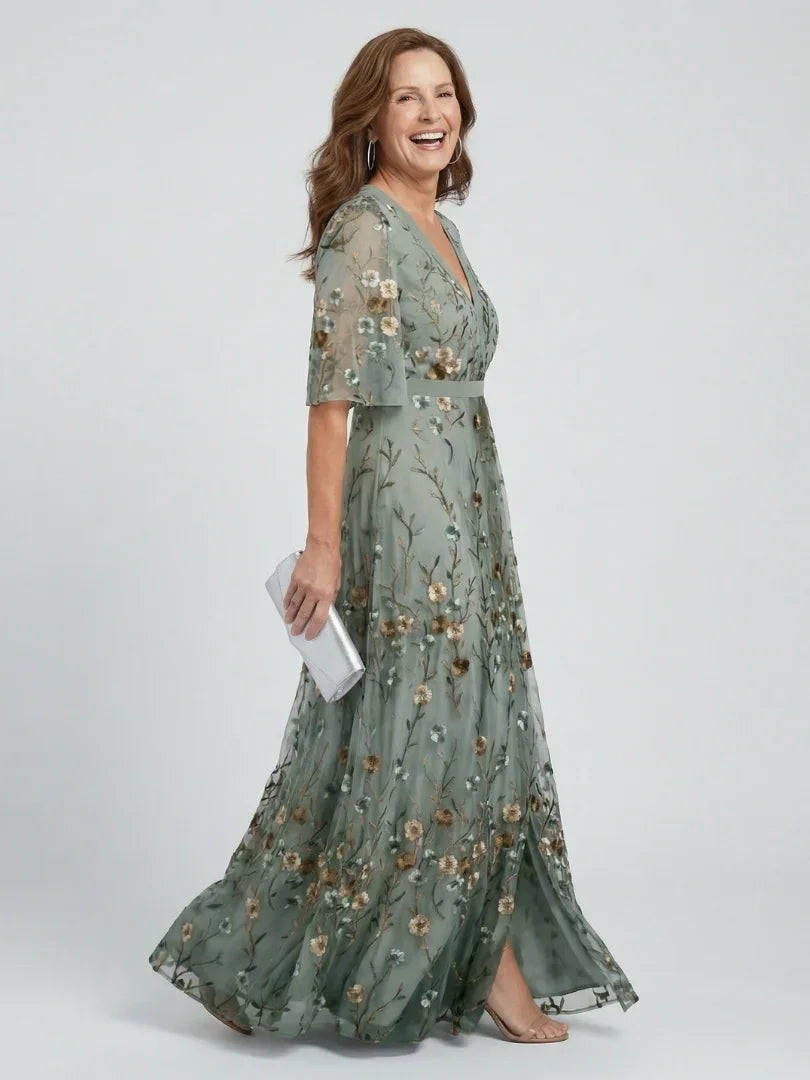 Halter Neck Floral Maxi Dress with Flowing Midi Length