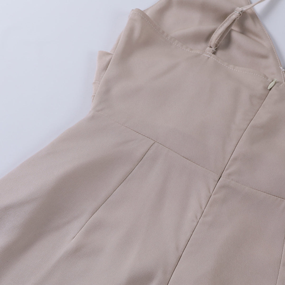 Women's Elegant V-neck Maxi Dress with Pleated Details