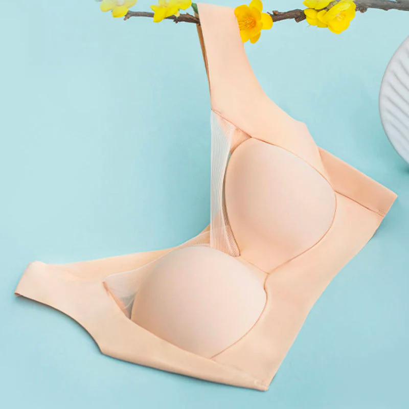 Comfortable Women's Bra with Wide Straps and Strong Support for Daily Wear