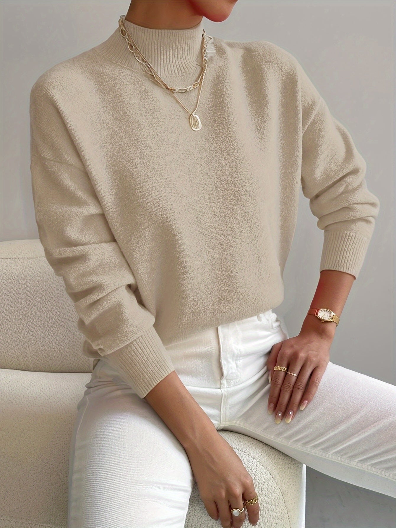 Casual Mock Neck Sweater with Ribbed Cuffs and Relaxed Fit