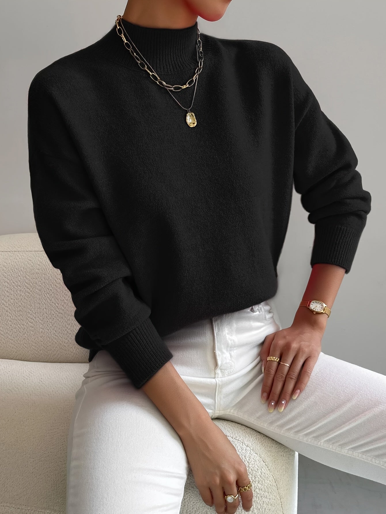 Casual Mock Neck Sweater with Ribbed Cuffs and Relaxed Fit
