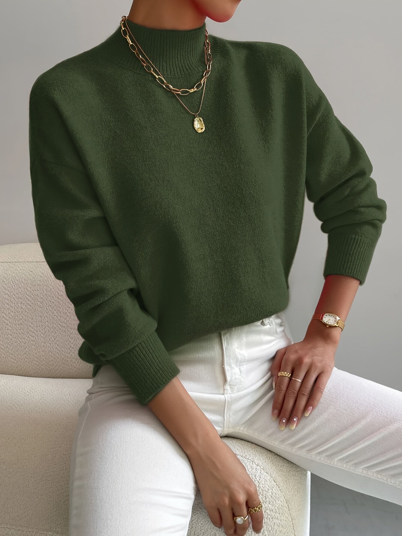 Casual Mock Neck Sweater with Ribbed Cuffs and Relaxed Fit