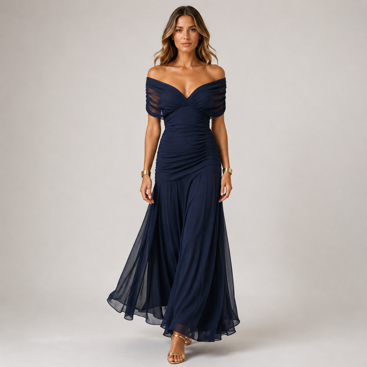 Elegant Women's Flowing Maxi Dress in Soft Viscose Chiffon