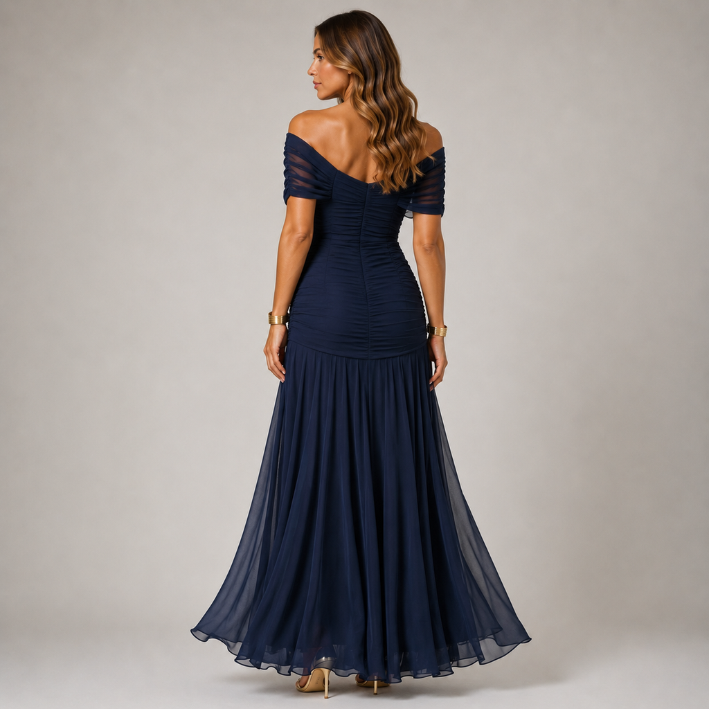 Elegant Women's Flowing Maxi Dress in Soft Viscose Chiffon