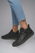 Women's Breathable Leather Trainers with Elastic Side Panels and Shock-Absorbing EVA Sole