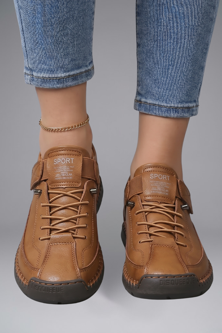 Women's Leather Trainers with Elastic Side Panels and Shock-Absorbing EVA Sole