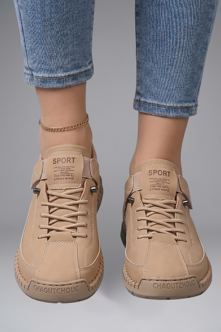 Women's Leather Trainers with Elastic Side Panels and Shock-Absorbing EVA Sole