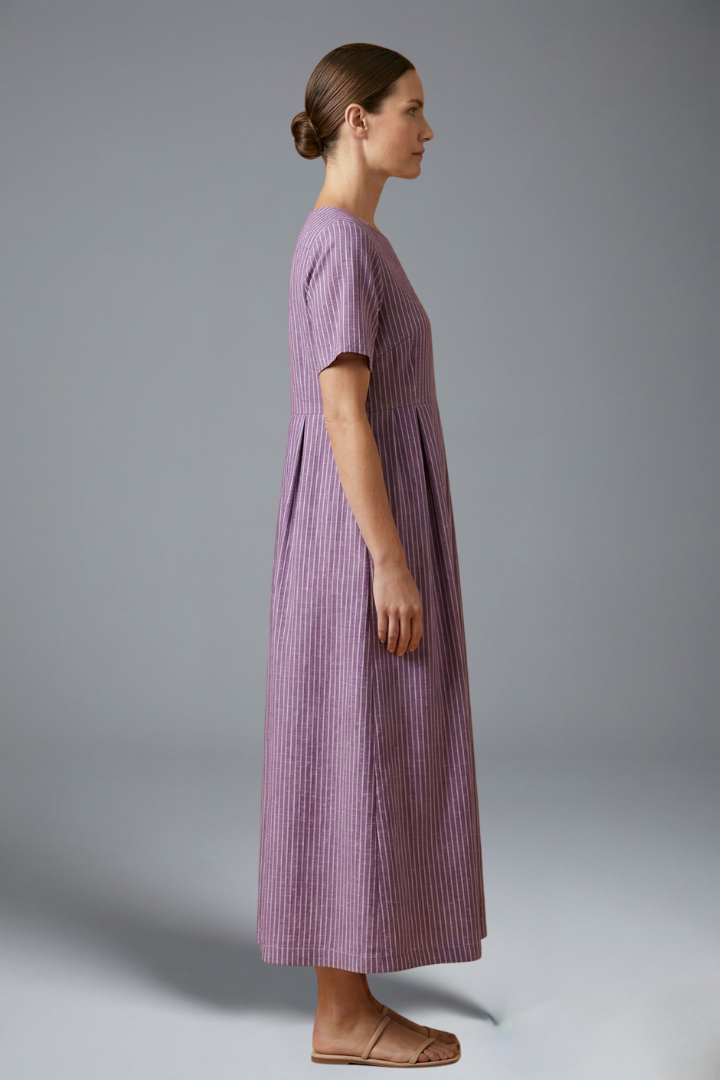 Pleated Waist Maxi Dress for Women with Side Pockets and Short Sleeves