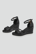 Orthopaedic Cushioned Sandals for Women with Slip-On Design and Contoured Footbed for All-Day Support