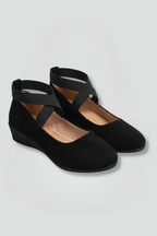 Women's Slip-On Orthopaedic Flat Shoes with Crisscross Elastic Straps and Low Wedge Sole for Daily Comfort