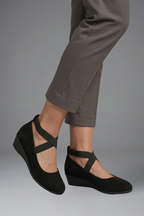 Women's Slip-On Orthopaedic Flat Shoes with Crisscross Elastic Straps and Low Wedge Sole for Daily Comfort