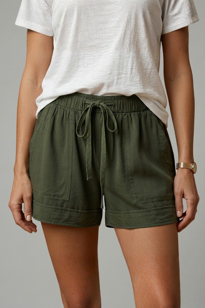 Relaxed Fit Women's Shorts with Adjustable Drawstring Waist and Side Pockets