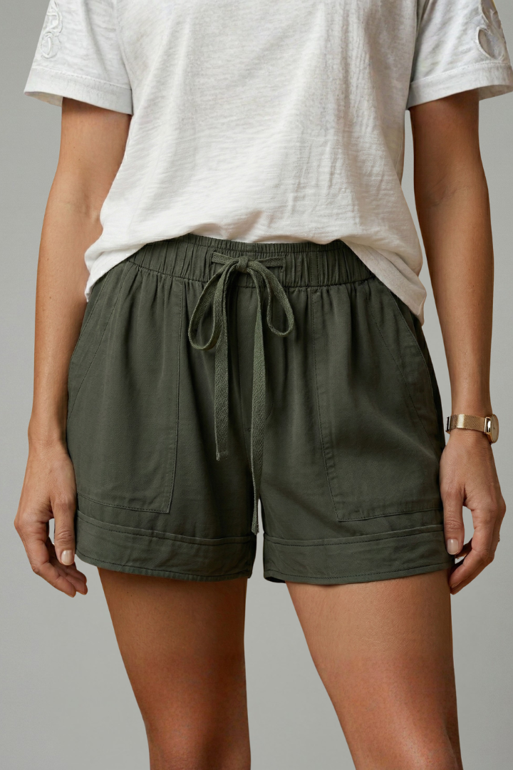 Relaxed Fit Women's Shorts with Adjustable Drawstring Waist and Side Pockets