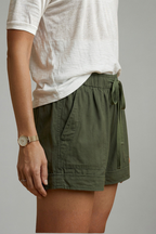 Adjustable Drawstring Waist Women's Relaxed Fit Shorts with Side Pockets