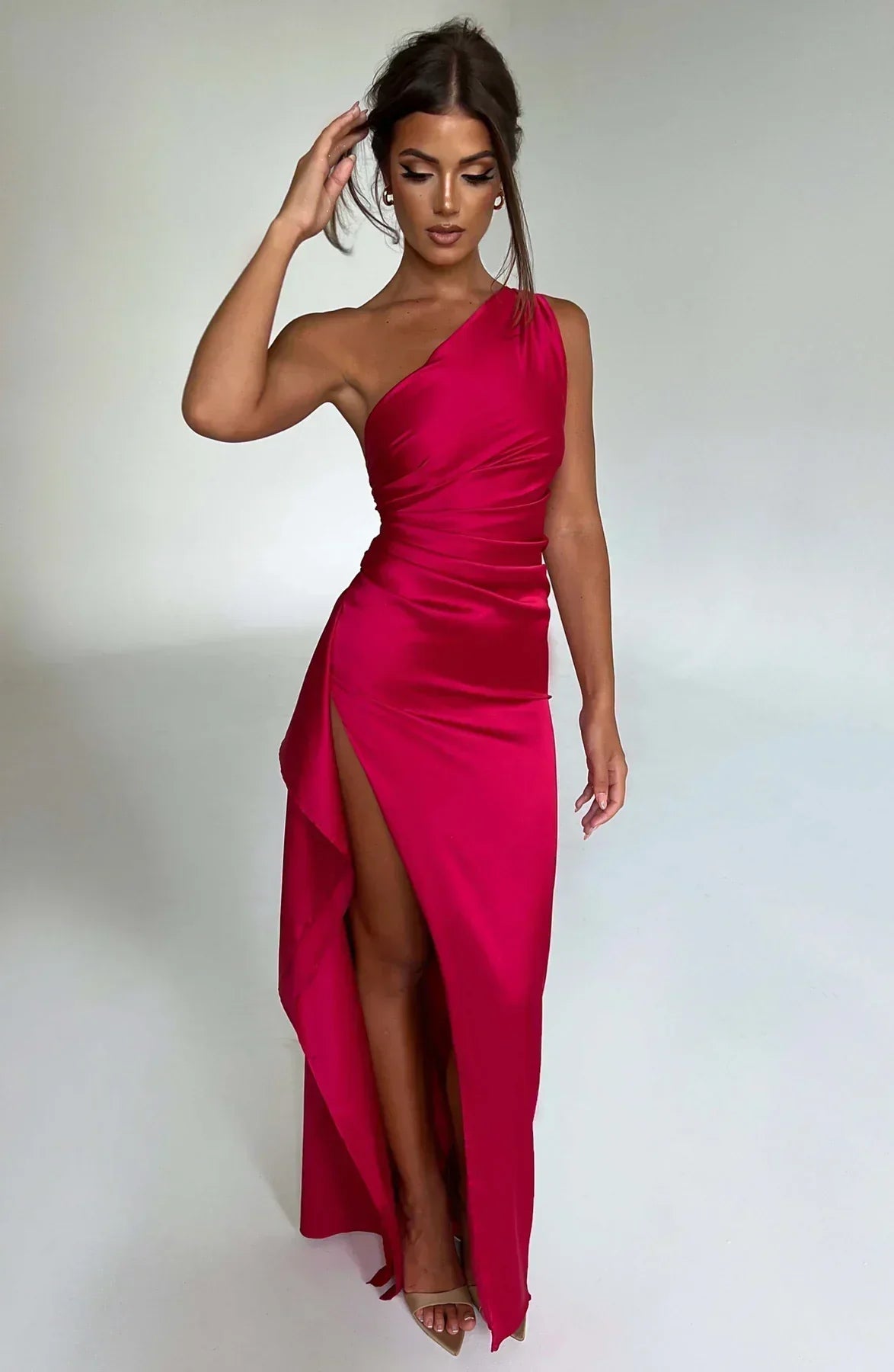 Elegant Pleated Satin One-Shoulder Slit Dress
