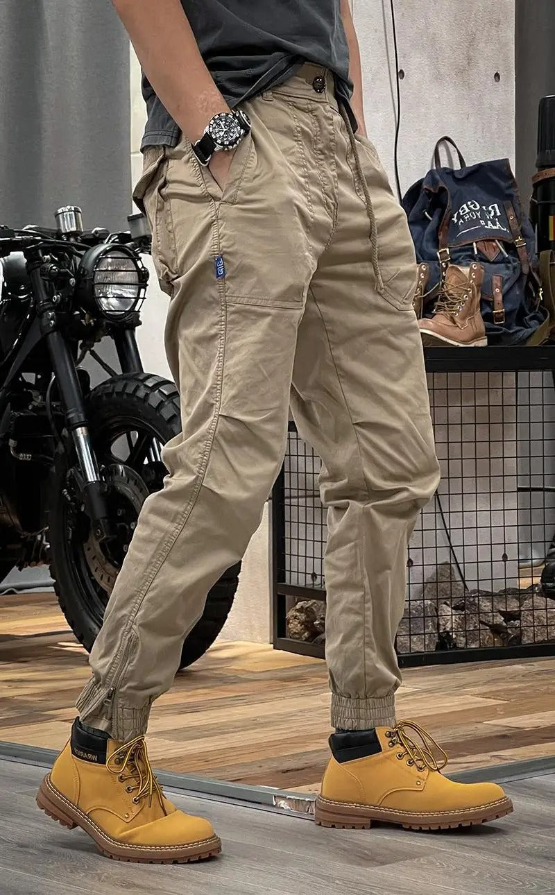 Men's Versatile Stretch Cargo Pants for Everyday Wear