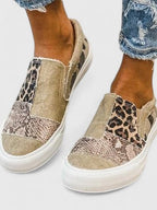 Orthopedic Loafers for Women with Arch Support and Non-Slip Sole for Comfort and Stability