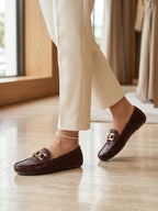 Gleamond | Women's Classic Slip On Loafers with Decorative Trim Gleamond