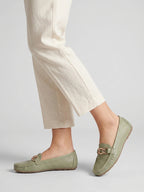 Gleamond | Women's Classic Slip On Loafers with Decorative Trim Gleamond