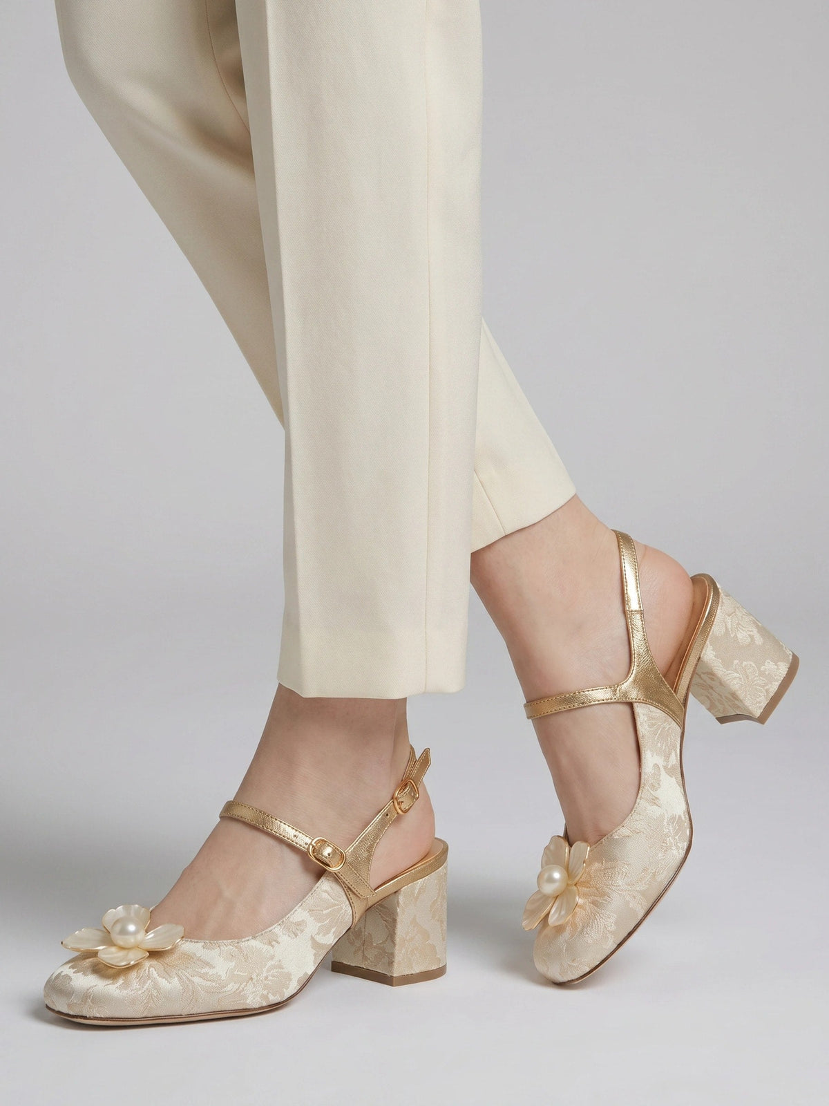 Gleamond | Women's Square Toe Slingback Pumps with Block Heel Gleamond