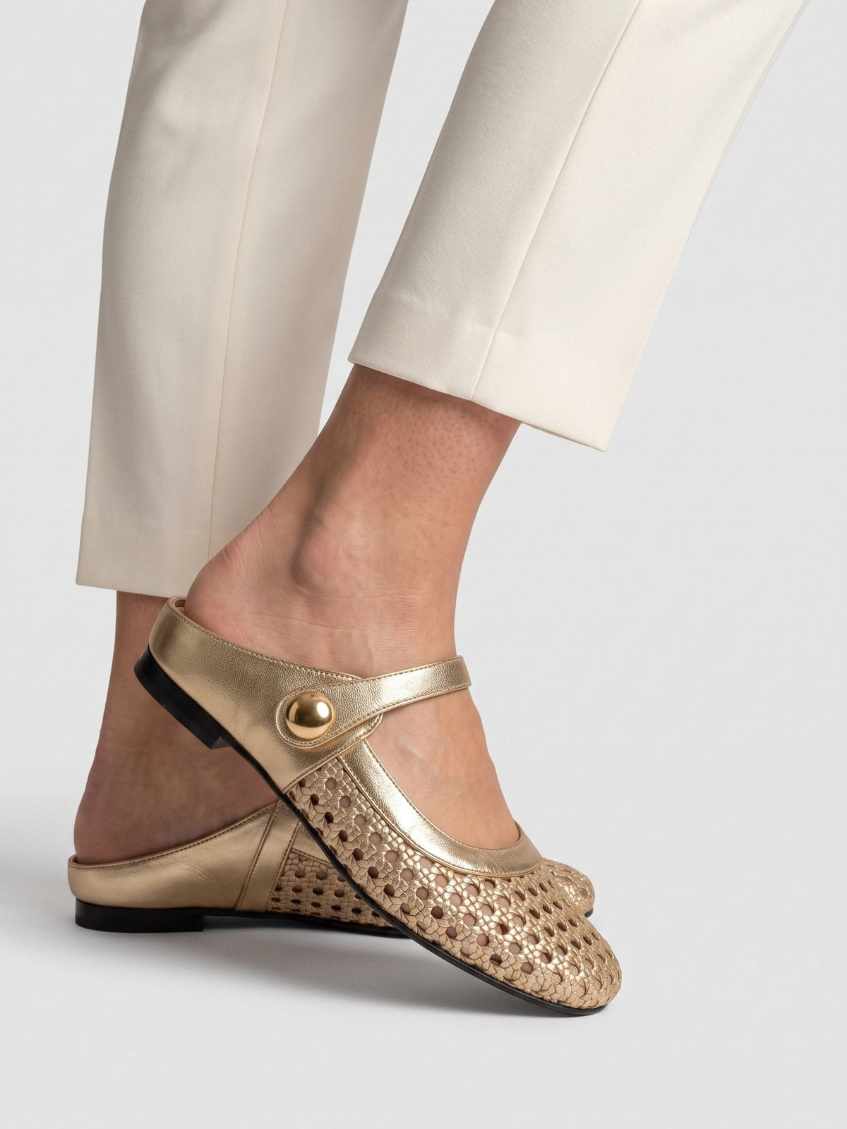 Gleamond | Women's Woven Mule Flats with Mary Jane Strap Gleamond