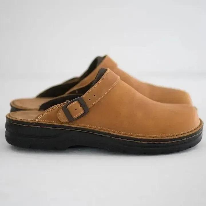 Men's Closed Toe Clogs with Adjustable Buckle Strap Brindle & Balance