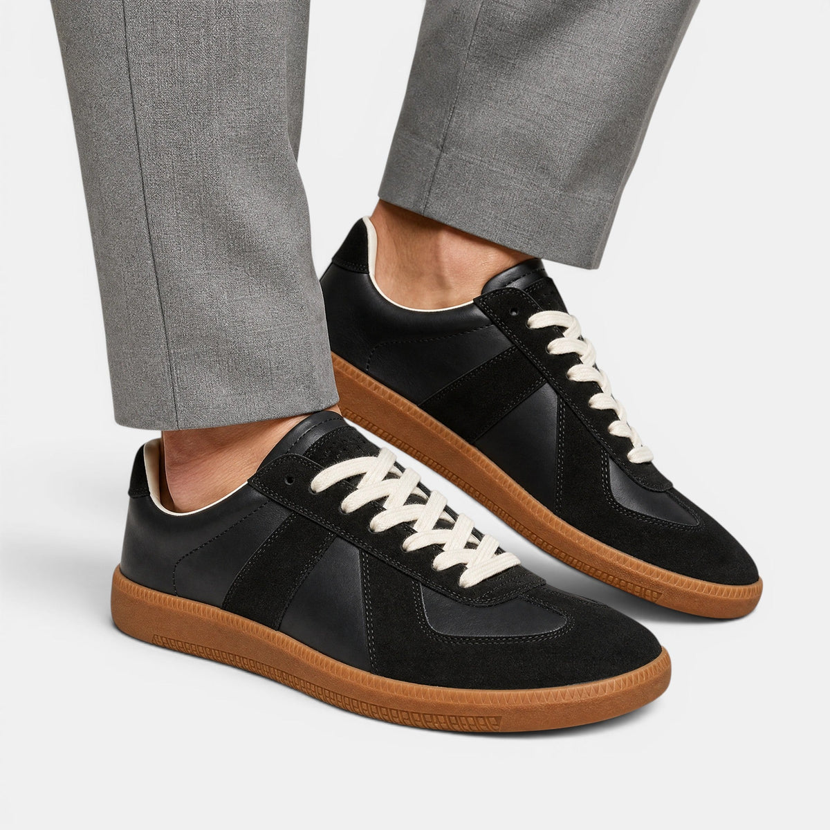 Men's Retro Lace-Up Sneakers for Smart Casual Style SnugBubs Australia