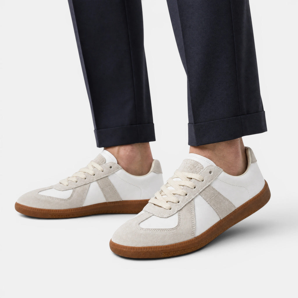 Men's Retro Lace-Up Sneakers for Smart Casual Style SnugBubs Australia