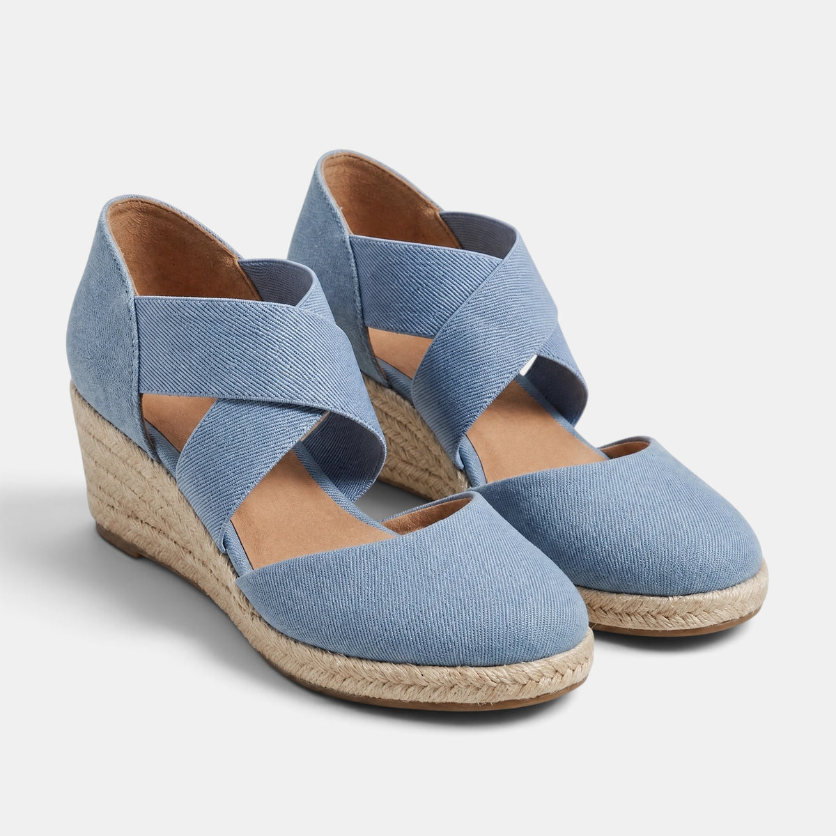 Women's Espadrille Wedge Shoes with Cross Strap and Closed Toe