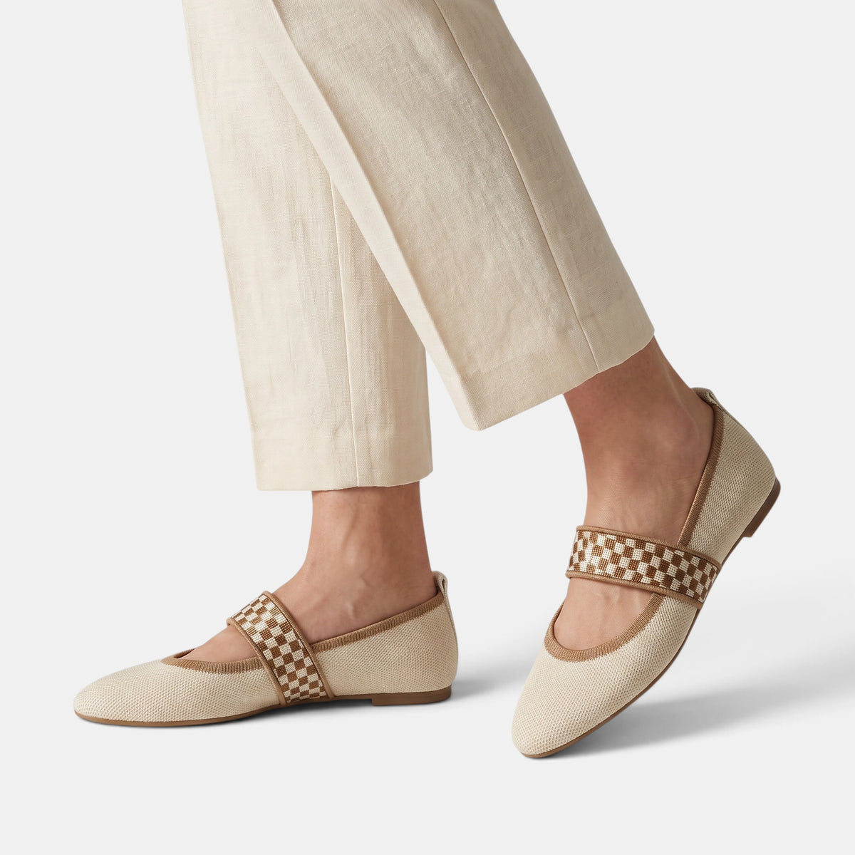 Women's Mary Jane Flats with Pointed Toe and Elastic Strap