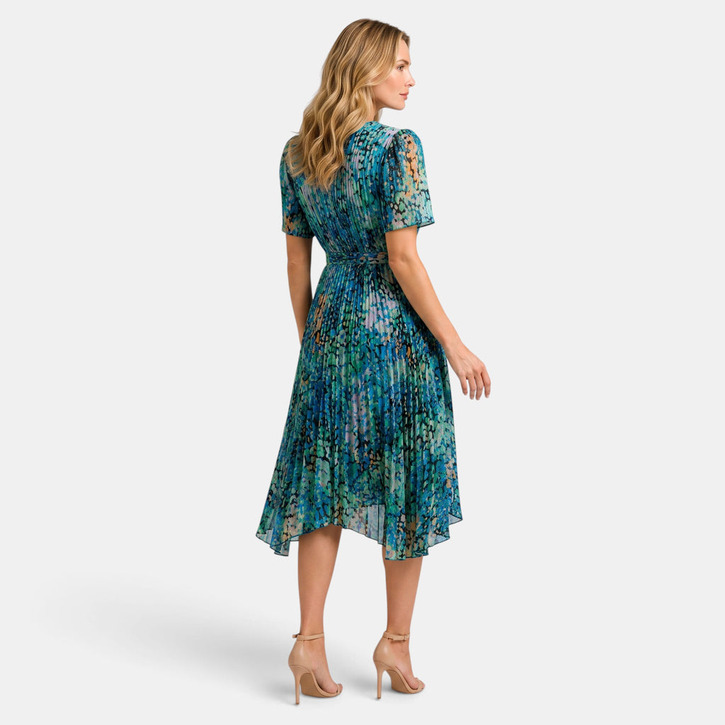 Women's V-Neck Dress with Short Sleeves and Waist Tie